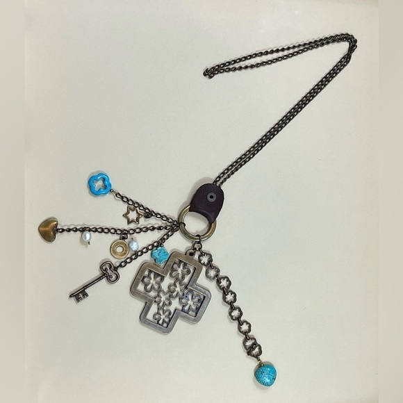 Charm Statement Necklace cross turquoise - Picture 4 of 4